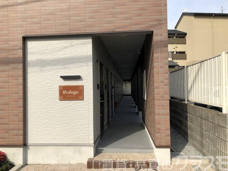 29/30 エントランス