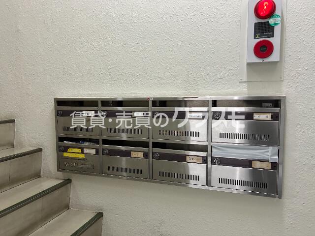 14/25 エントランス