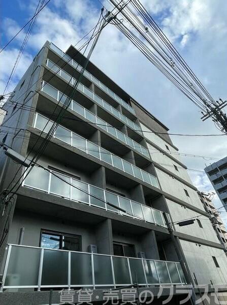 30/30 エントランス