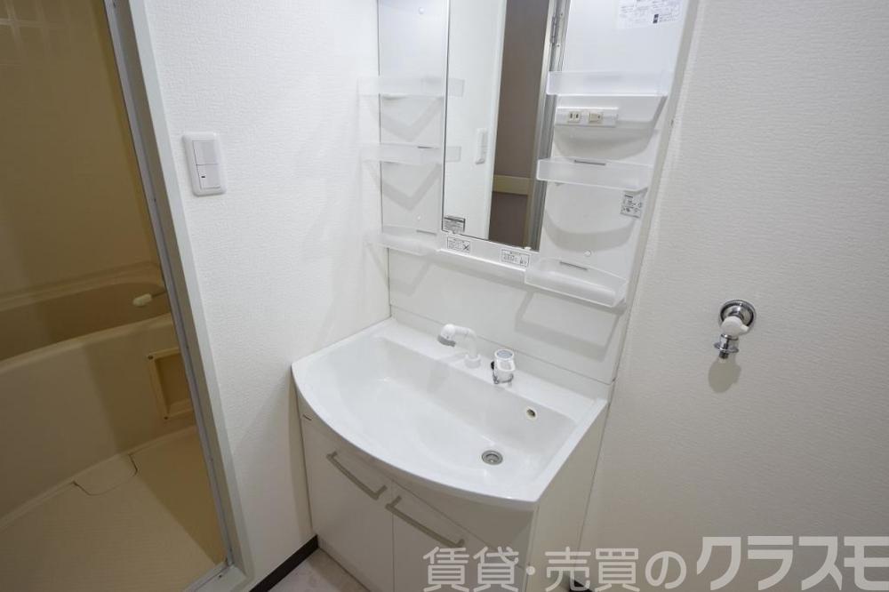 22/30 洗面