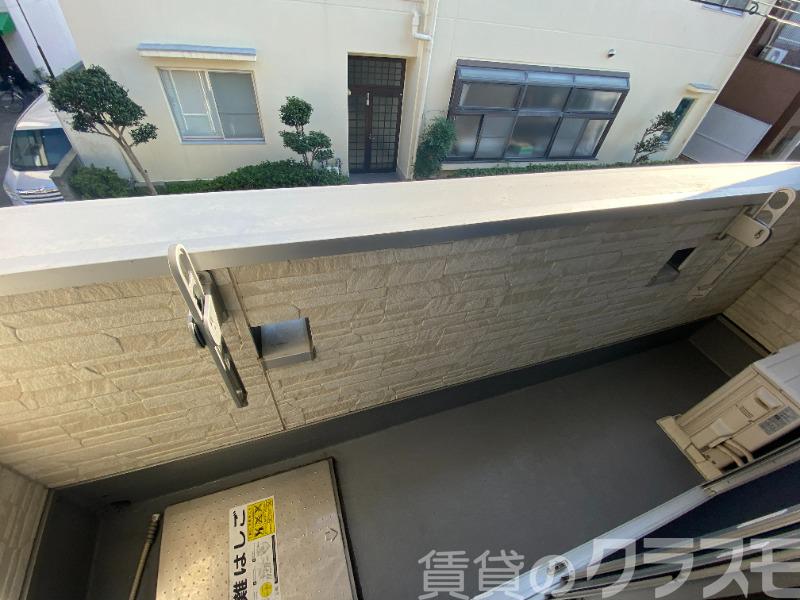 19/30 バルコニー