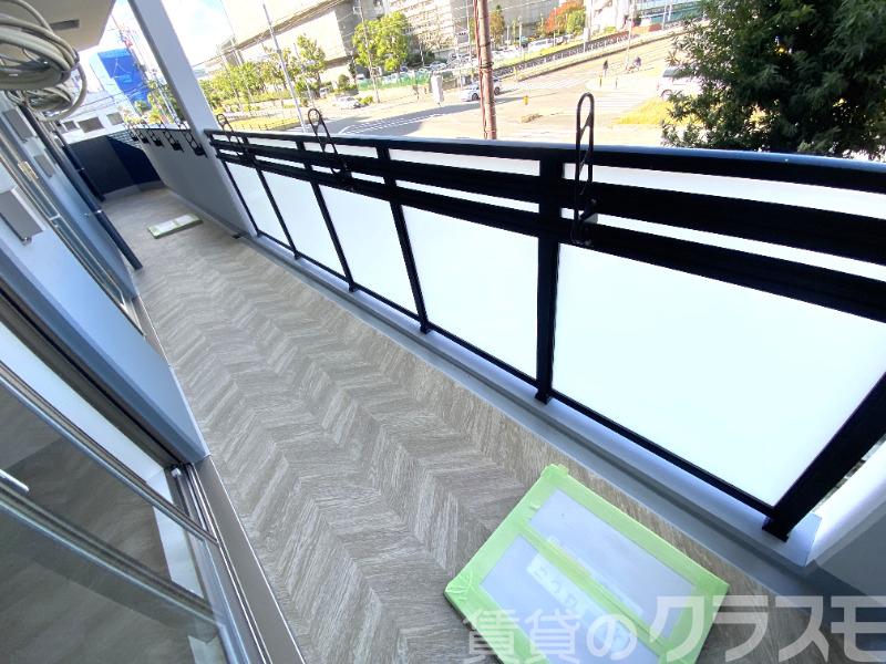 17/23 バルコニー