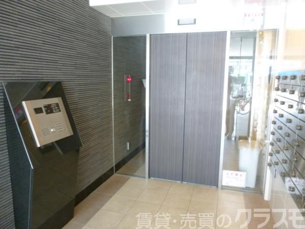 29/30 エントランス