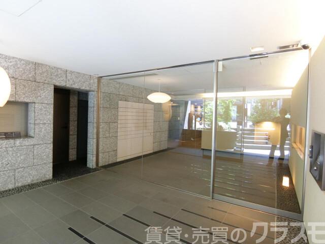 2/5 エントランス