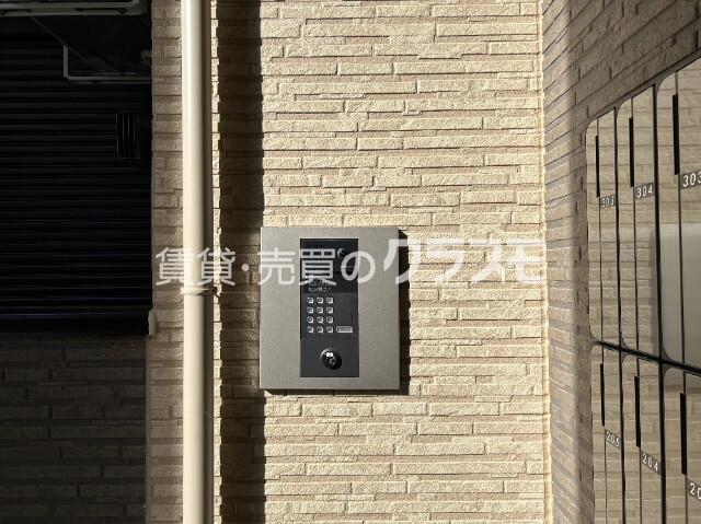 16/28 エントランス