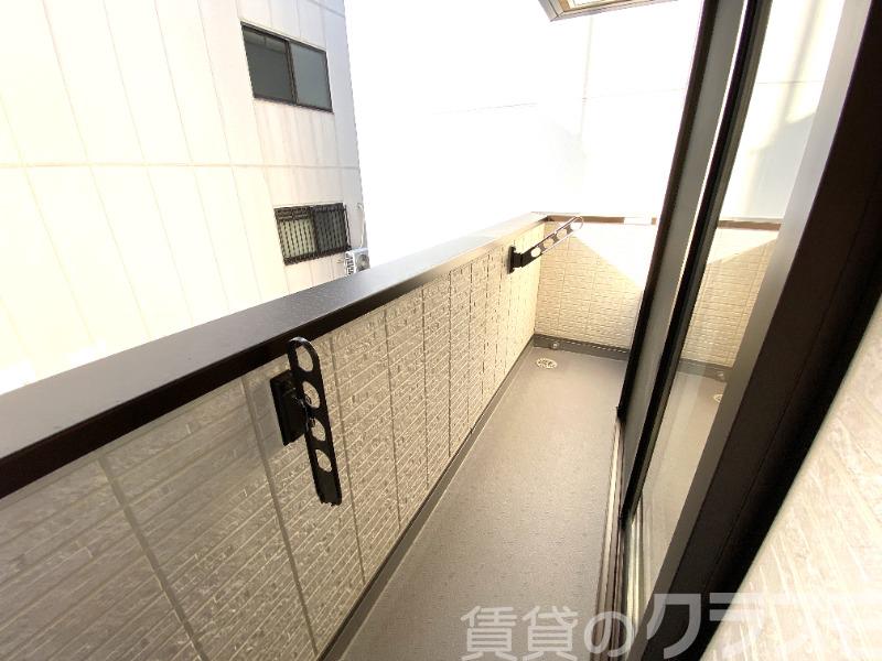 17/27 バルコニー