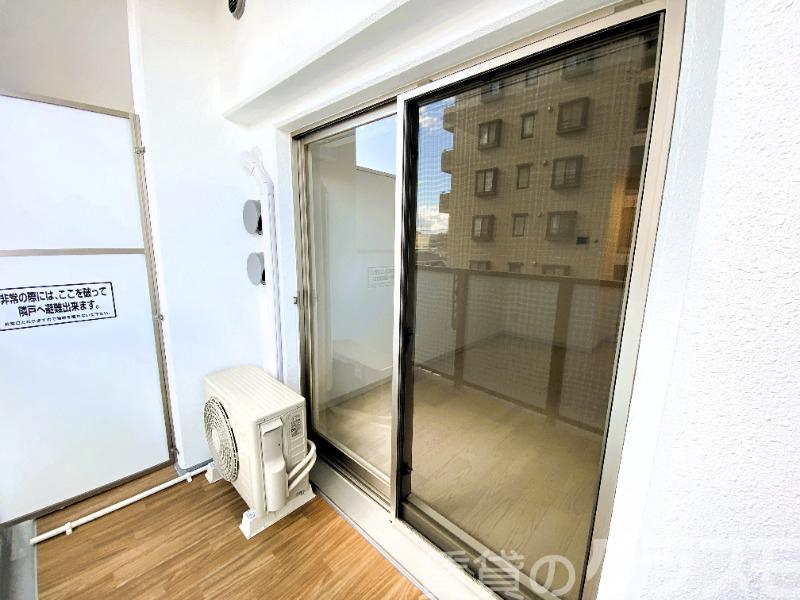 18/28 バルコニー