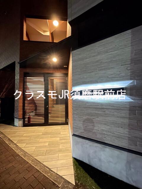 2/5 エントランス