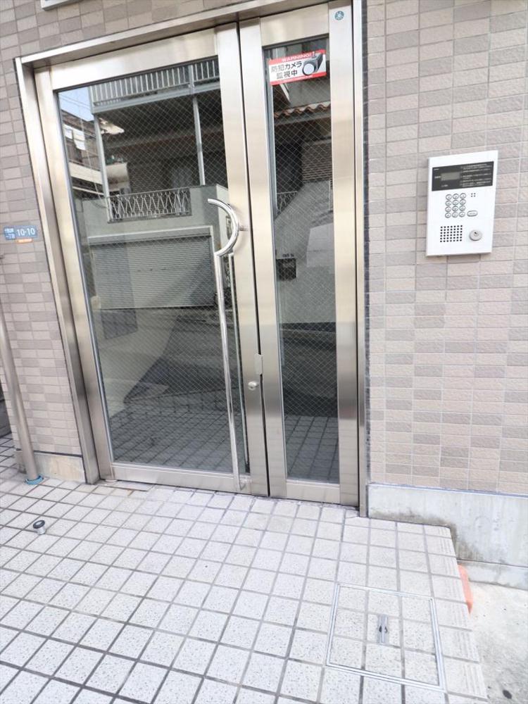 2/10 エントランス