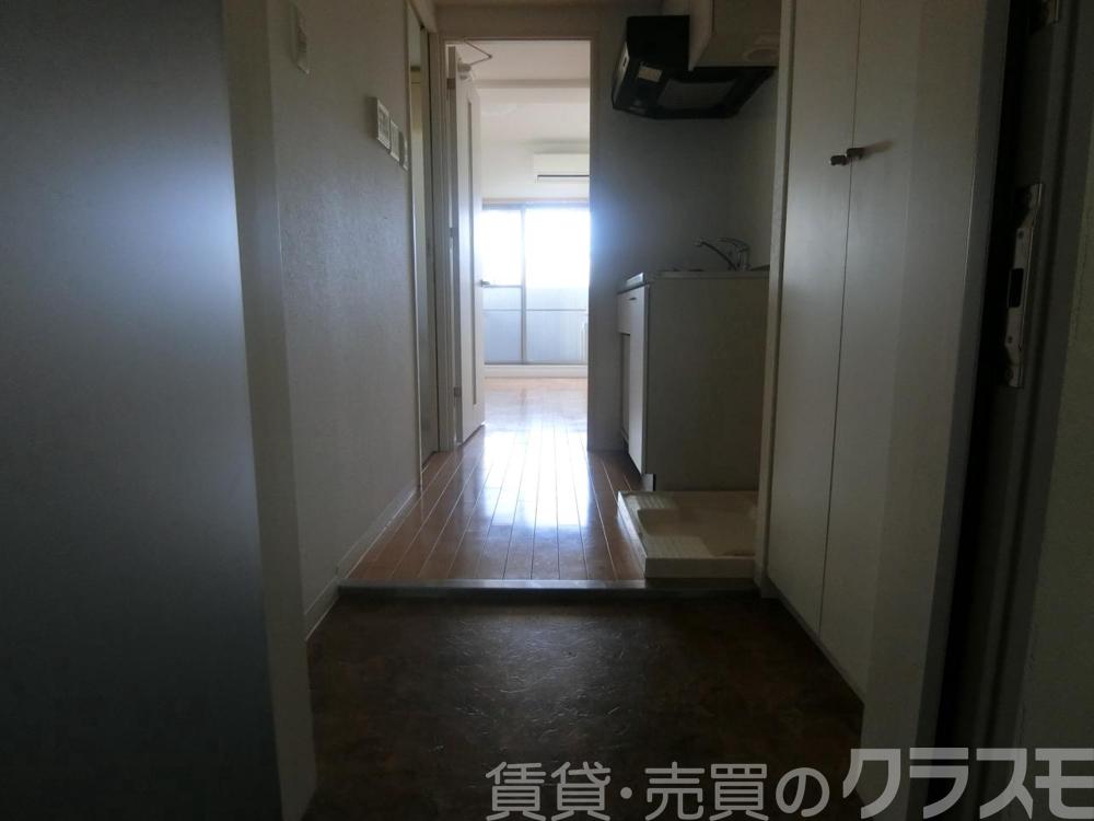14/30 玄関