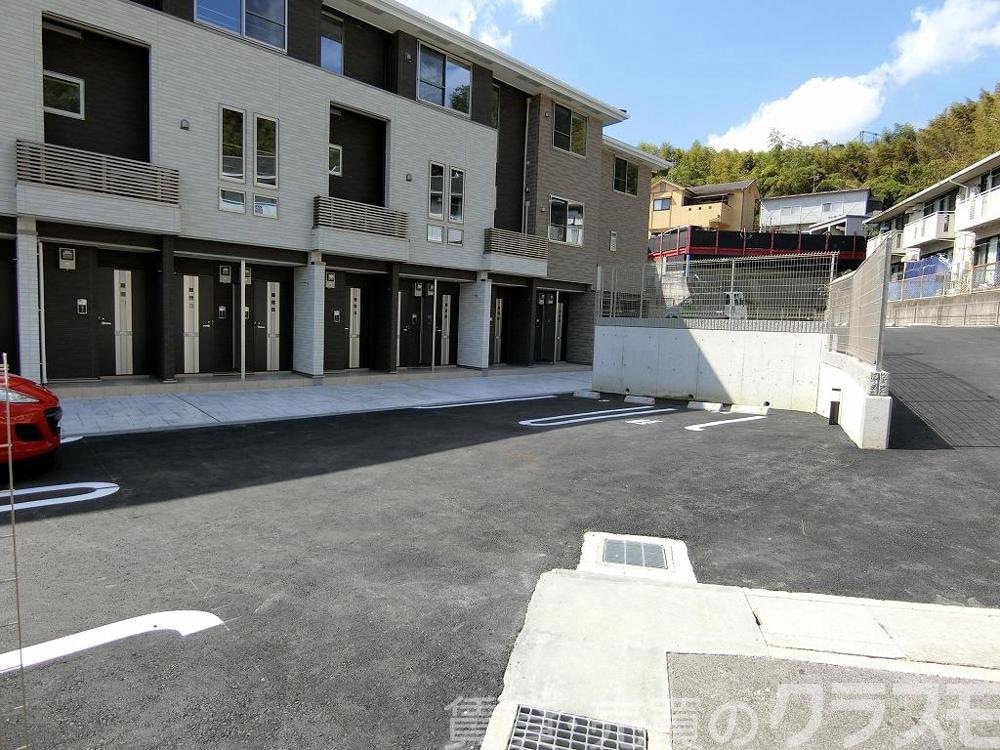 29/30 エントランス