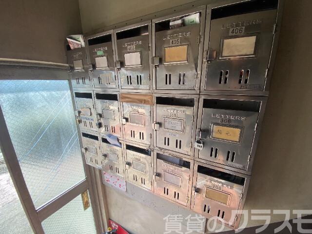 3/8 エントランス