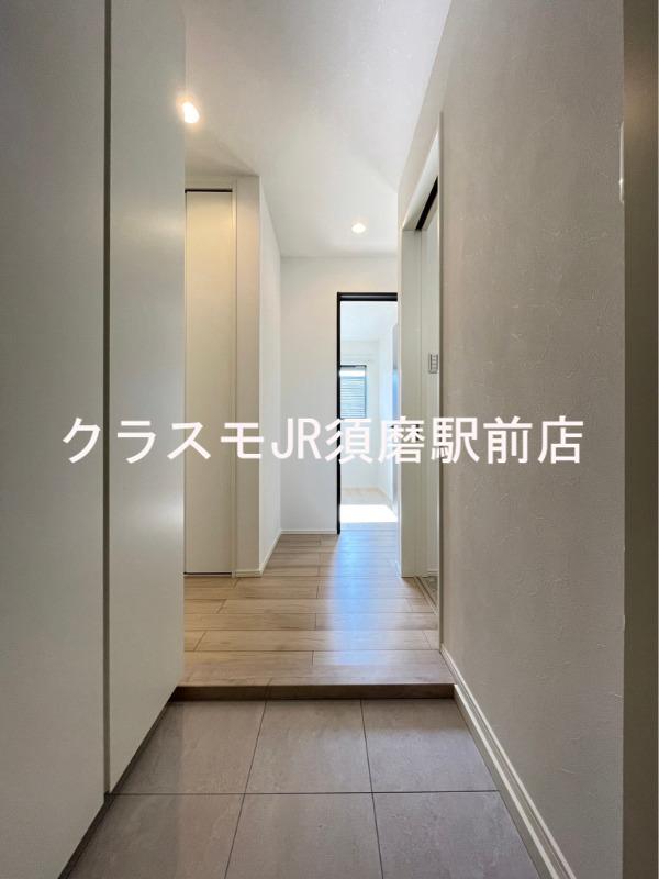 18/30 玄関