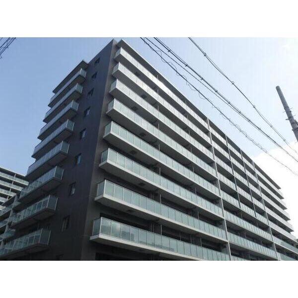 30/30 エントランス