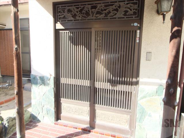 22/30 エントランス