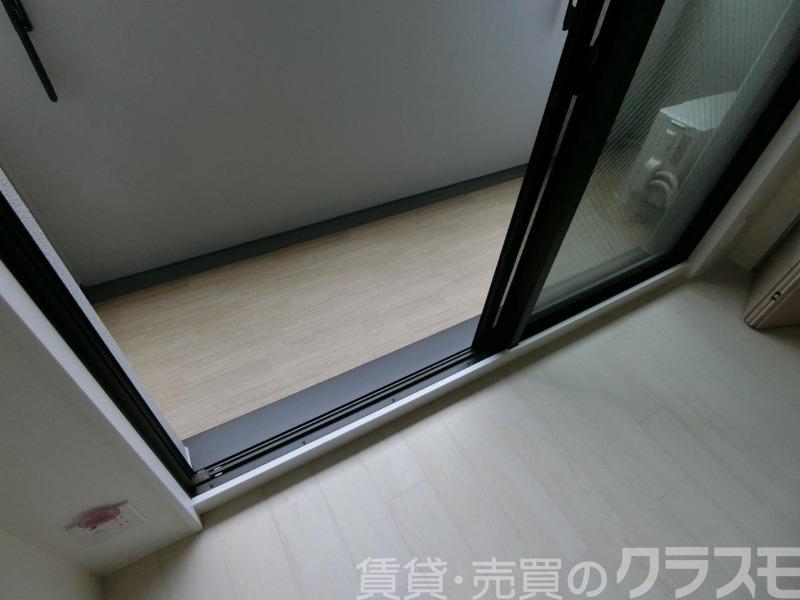 23/30 バルコニー