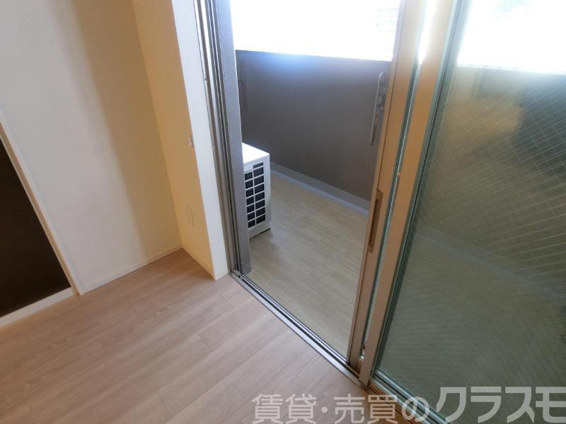 23/30 バルコニー