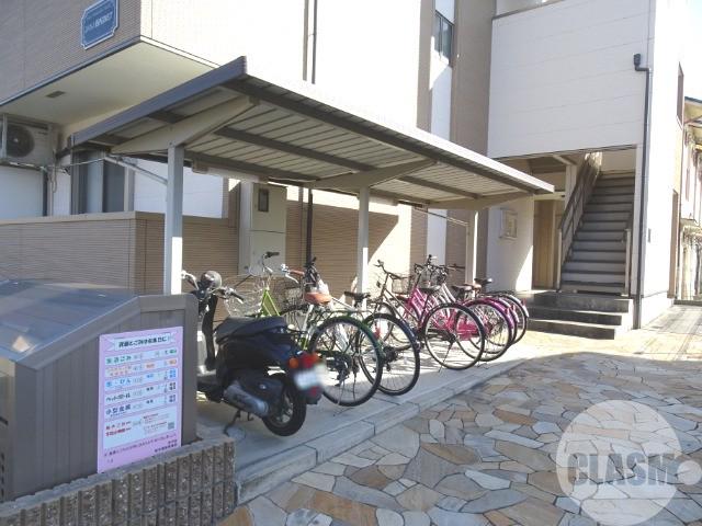 2/13 エントランス
