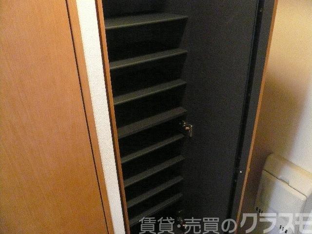 15/30 寝室