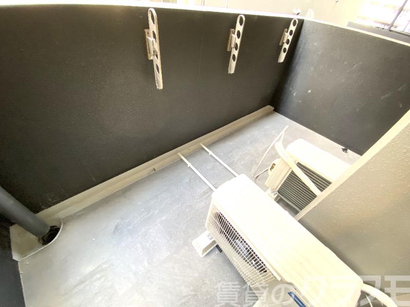 17/28 バルコニー