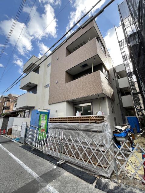 17/26 エントランス