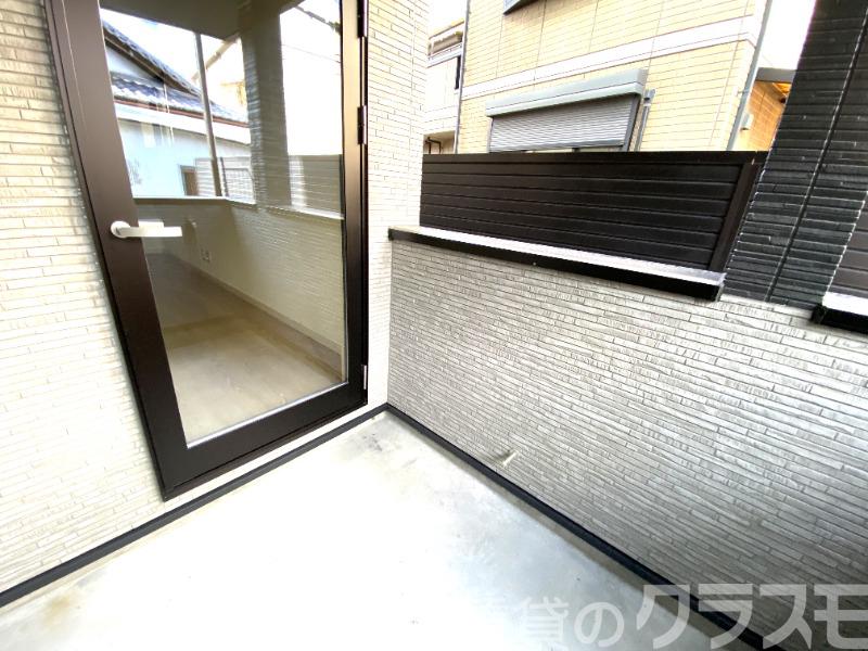 15/23 バルコニー