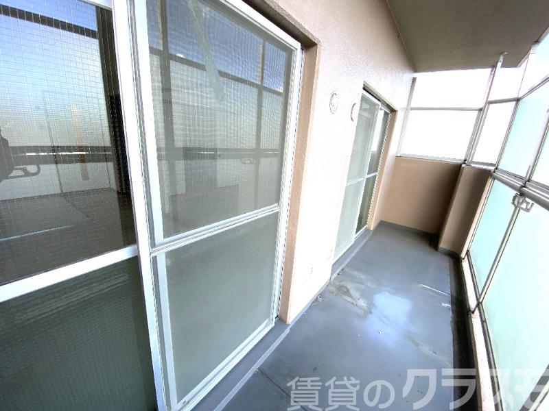 17/28 バルコニー