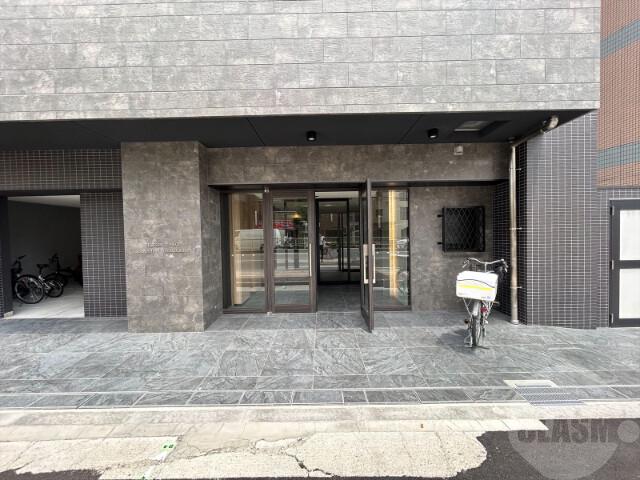 22/29 エントランス