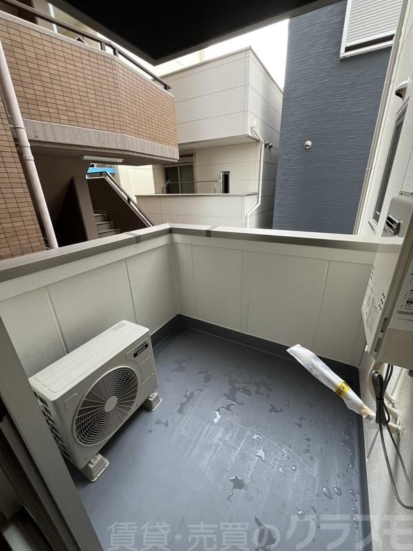 14/30 バルコニー