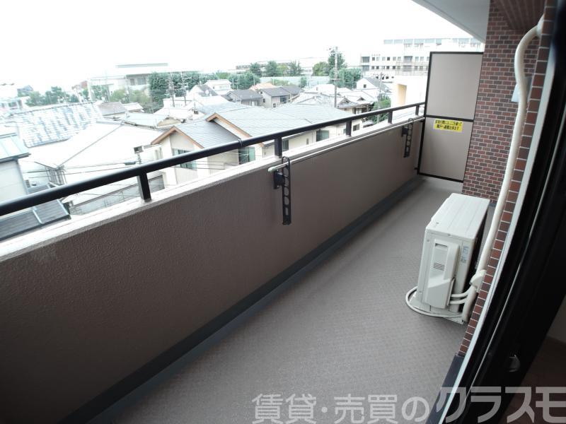 25/30 バルコニー