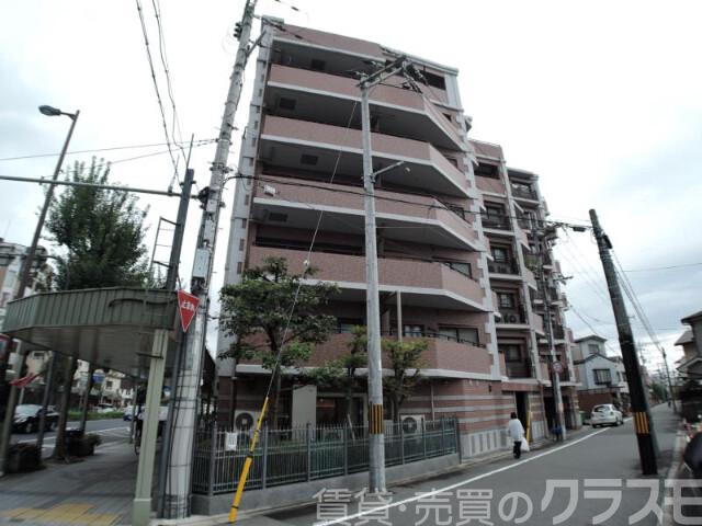 30/30 エントランス