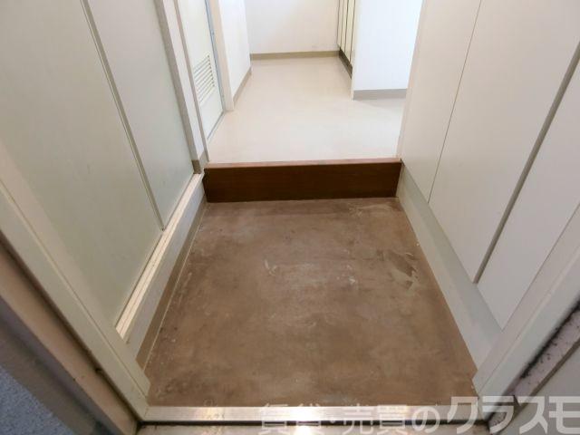 15/30 玄関