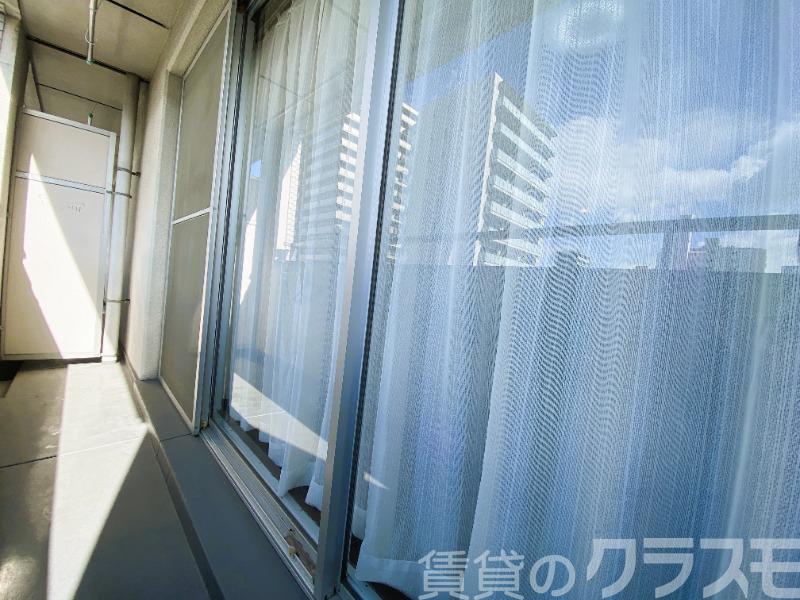 16/28 バルコニー