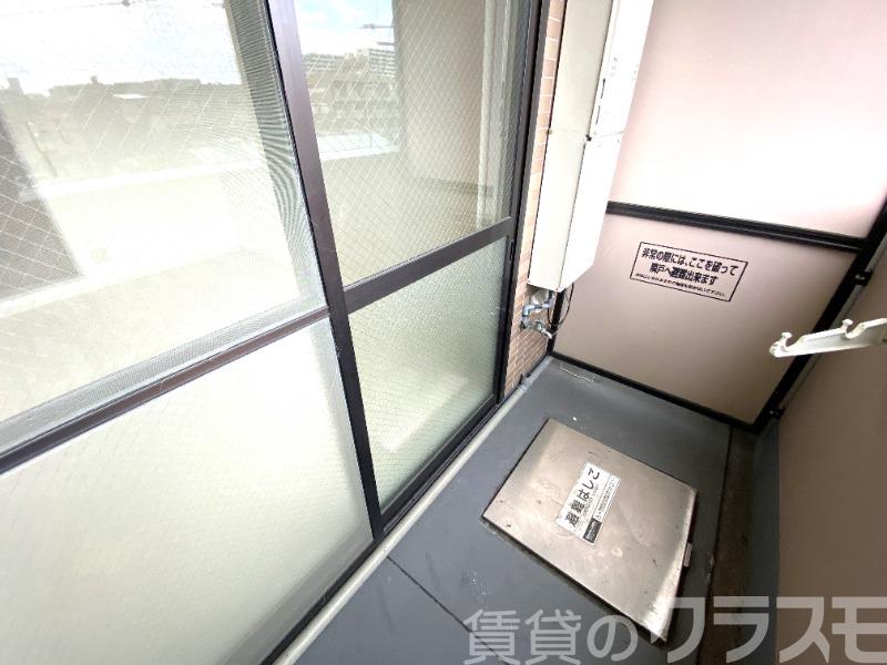 16/24 バルコニー