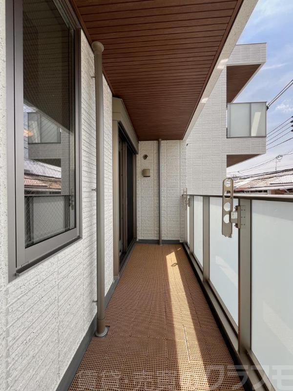 23/30 バルコニー