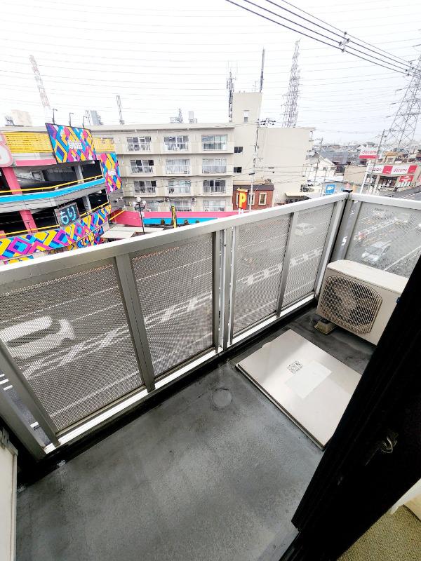 17/27 バルコニー