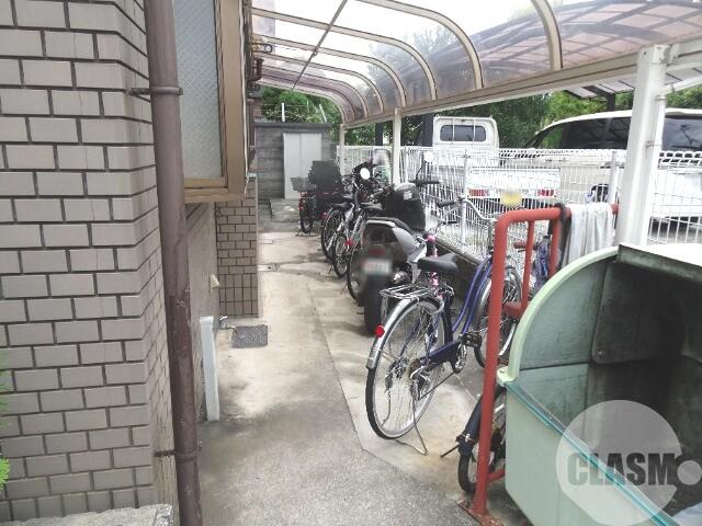 19/24 エントランス