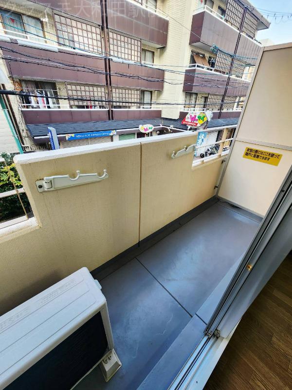 15/21 バルコニー