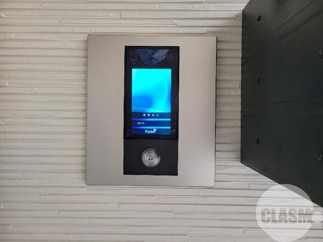 2/8 エントランス