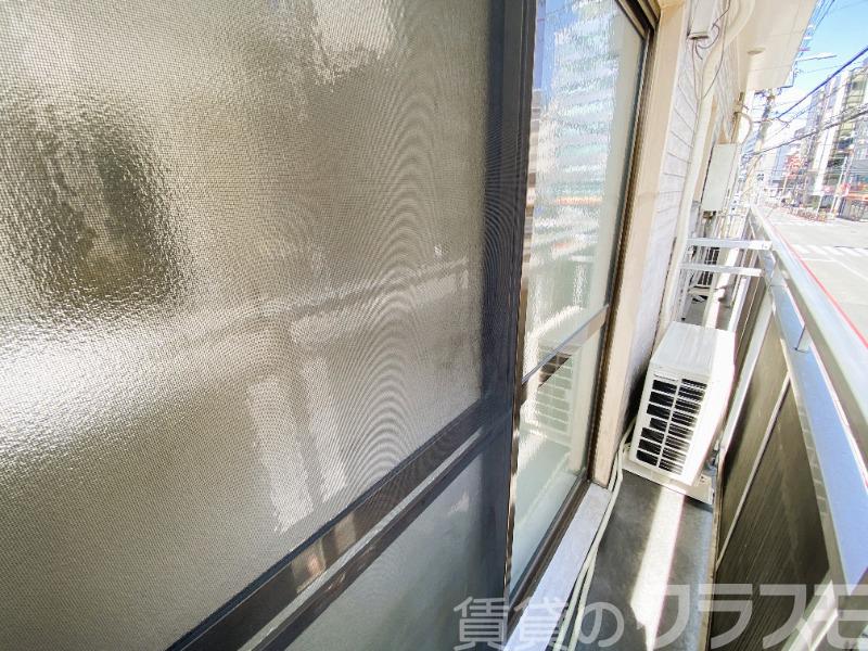 13/23 バルコニー