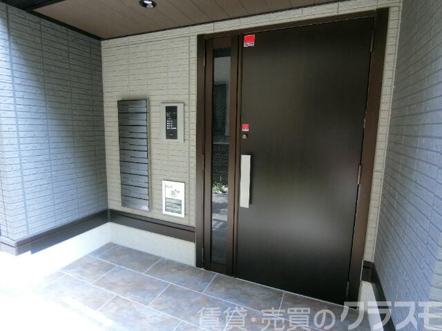 2/3 エントランス