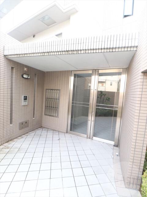 3/10 エントランス