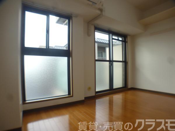 13/30 寝室