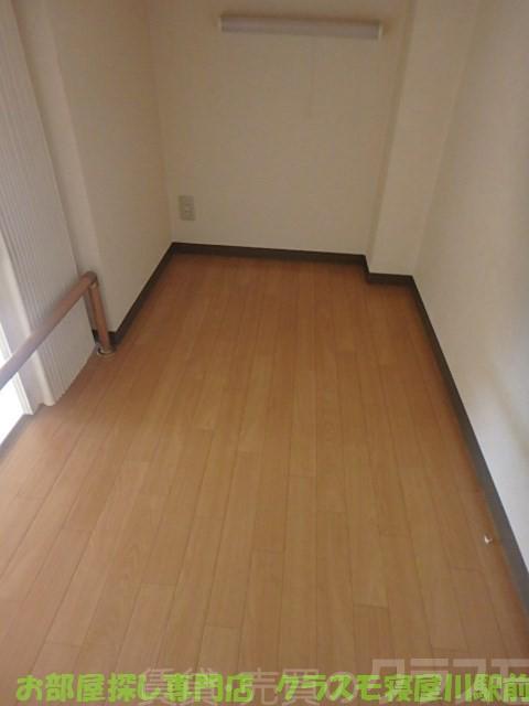 16/20 エントランス