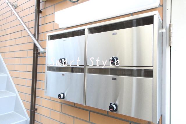 21/30 エントランス