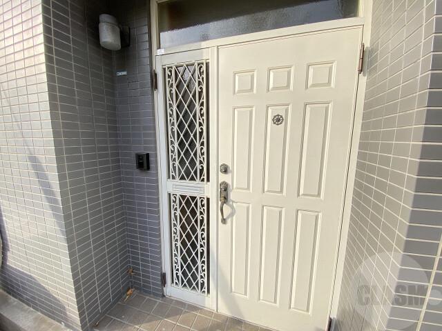 14/22 エントランス