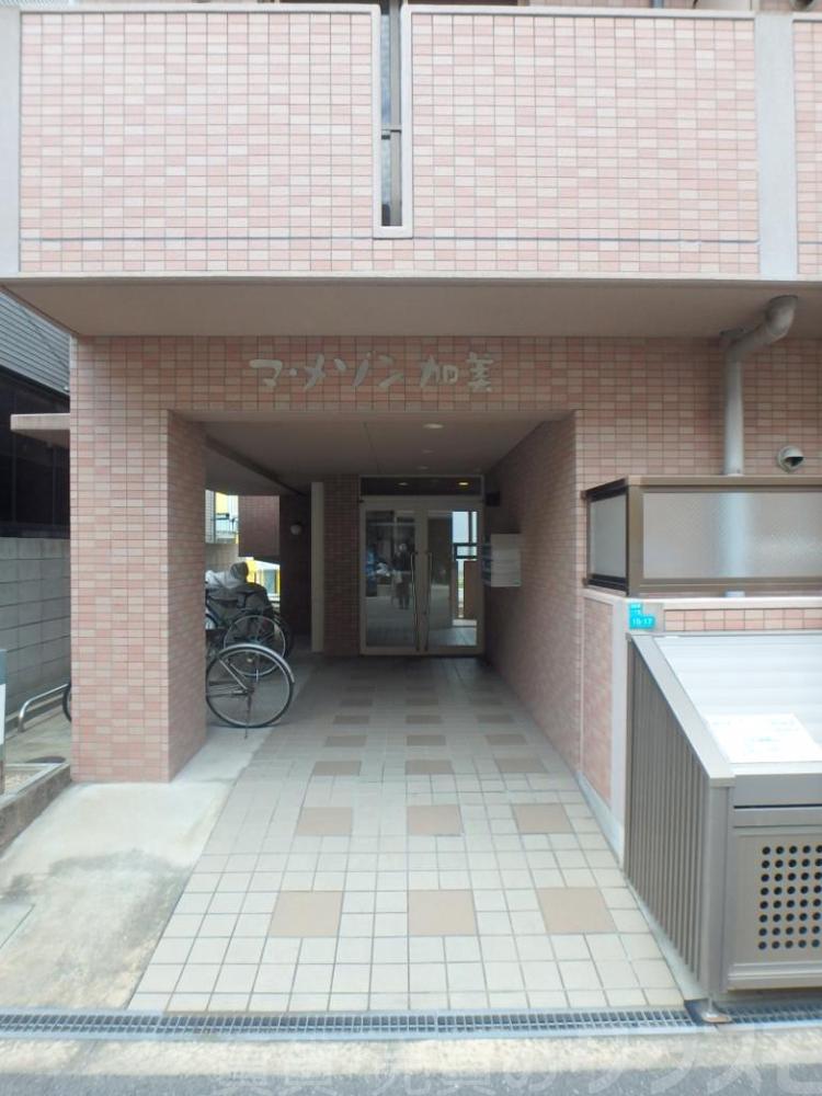 3/4 エントランス