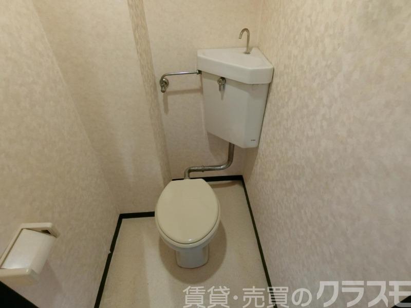 22/30 トイレ
