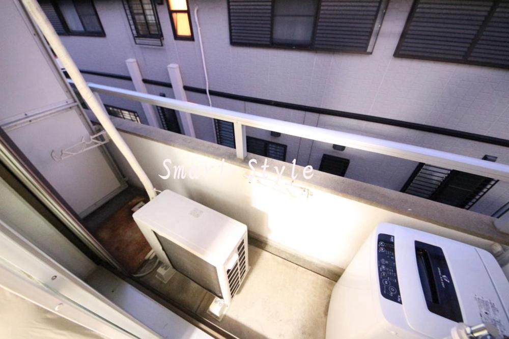 19/30 バルコニー