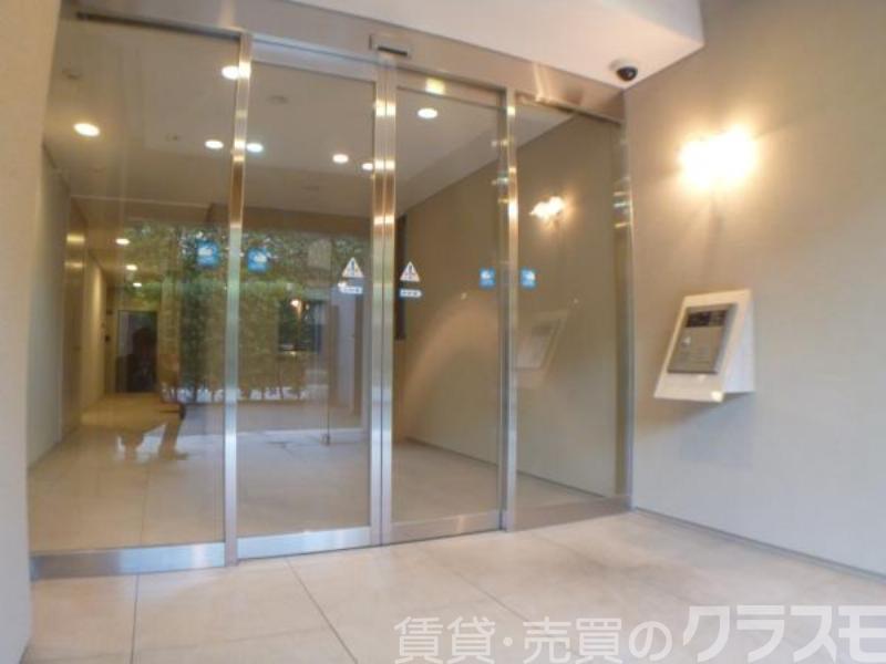 29/30 エントランス